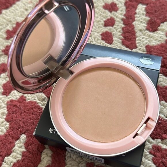 MAC x Diana Ross Smooth Harmony Beauty Powder - Rare!Limited!Brand new!